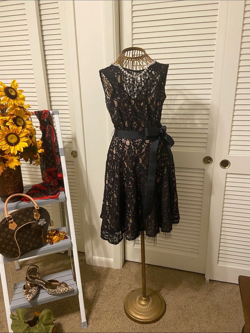 Betsy & Adam Black Lace Sleeveless Fit-and-Flare Dress